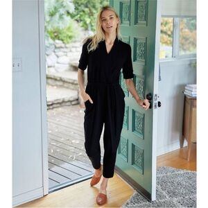 Hatch‎ maternity nurse to errands jumpsuit black 1 small short sleeve